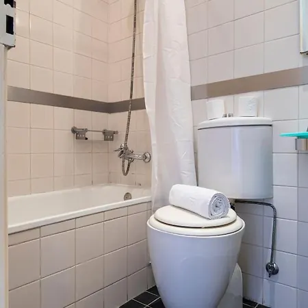 Apartment Typical 2bdr Lisbon